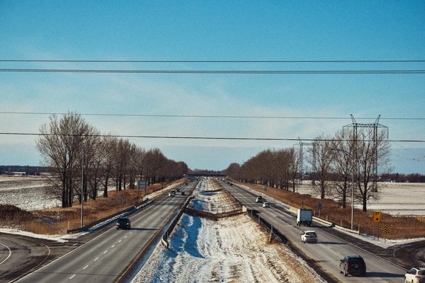 How can UK vehicle paint protection films prevent damage from road debris?